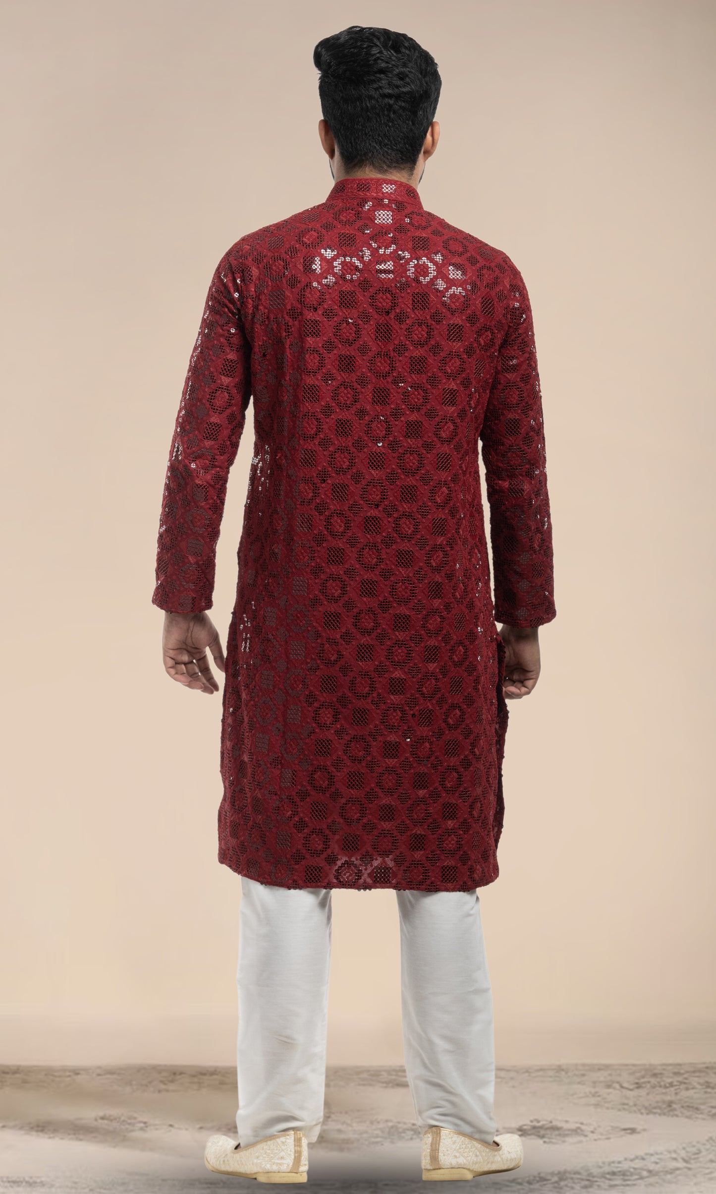 MAROON SEQUIN EMBELLISHED CHIKANKARI KURTA