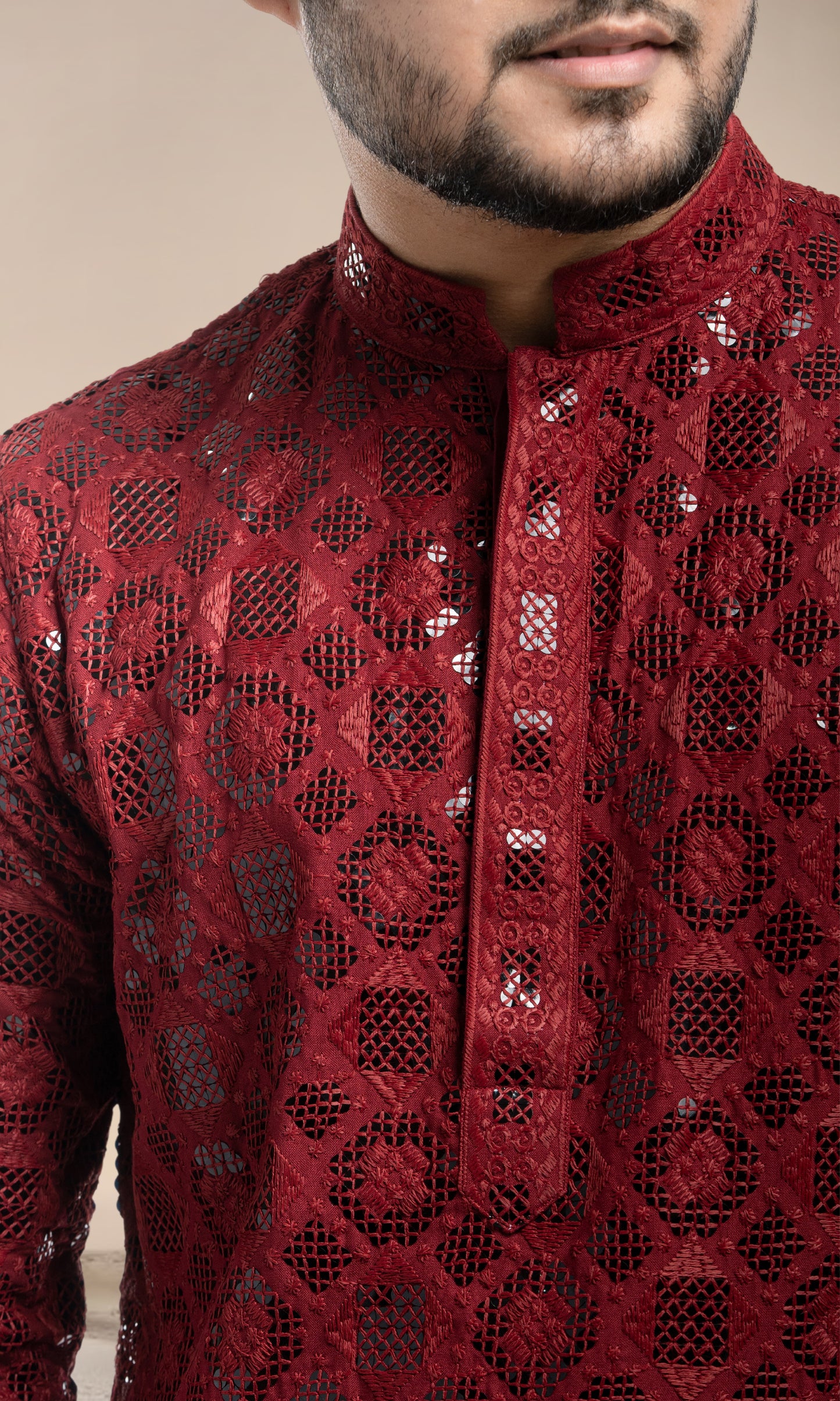 MAROON SEQUIN EMBELLISHED CHIKANKARI KURTA