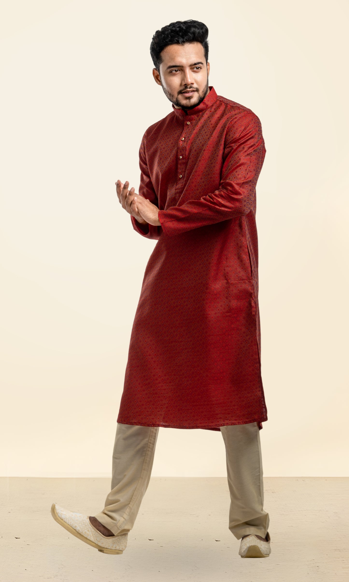BELL PEPER RED WEAVED GEOMETRIC PATTERN KURTA