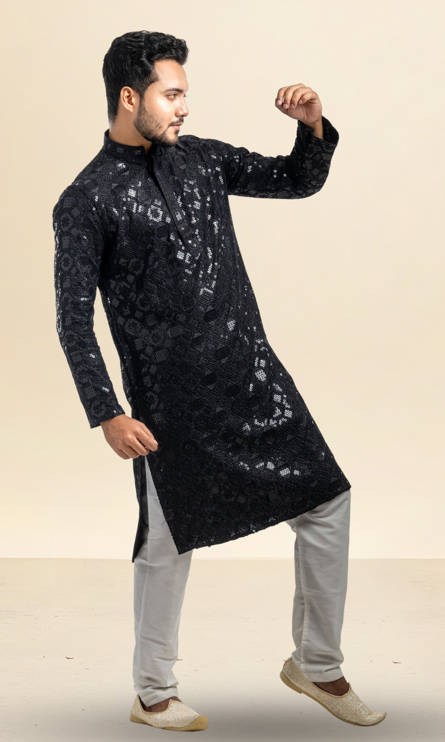BLACK SEQUIN EMBELLISHED CHIKANKARI KURTA