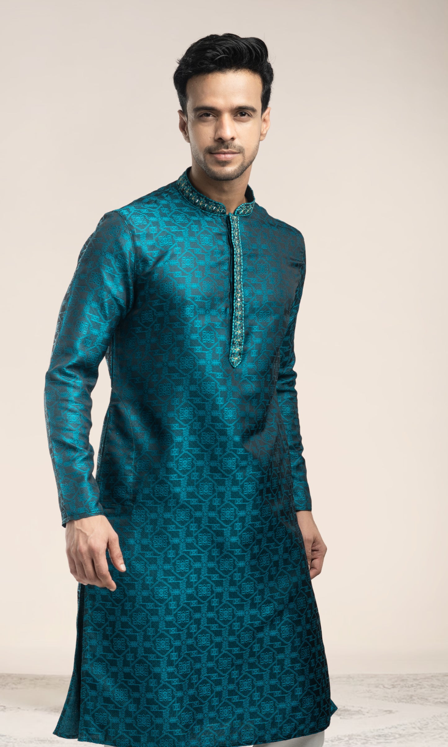 FOREST BLUE MEDALLION WEIVED KURTA WITH MIRRIORED THREADWORK EMBRIODERY