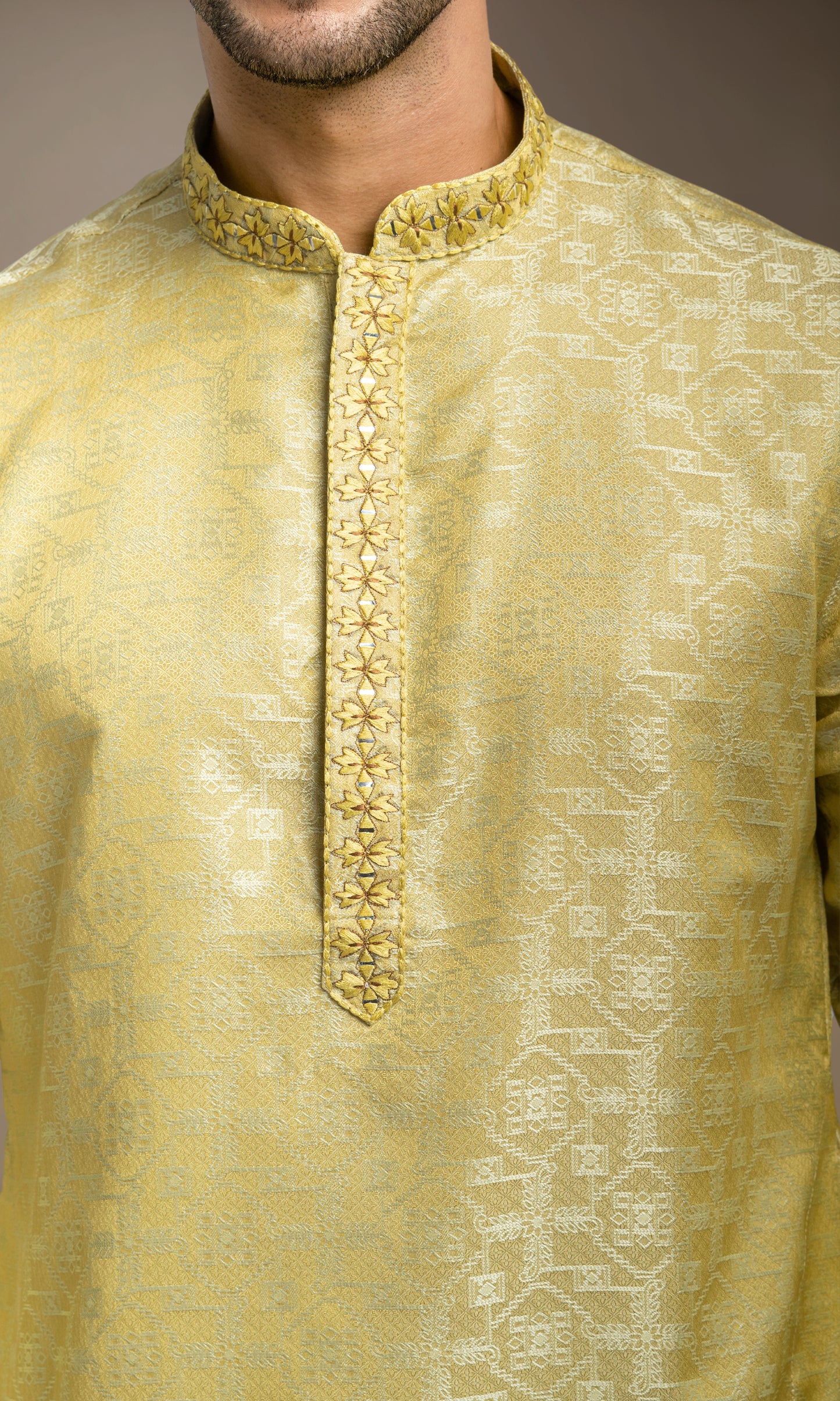 SULPHUR SPRING GREEN MEDALLION WEIVED KURTA WITH MIRRIORED THREADWORK EMBRIODERY