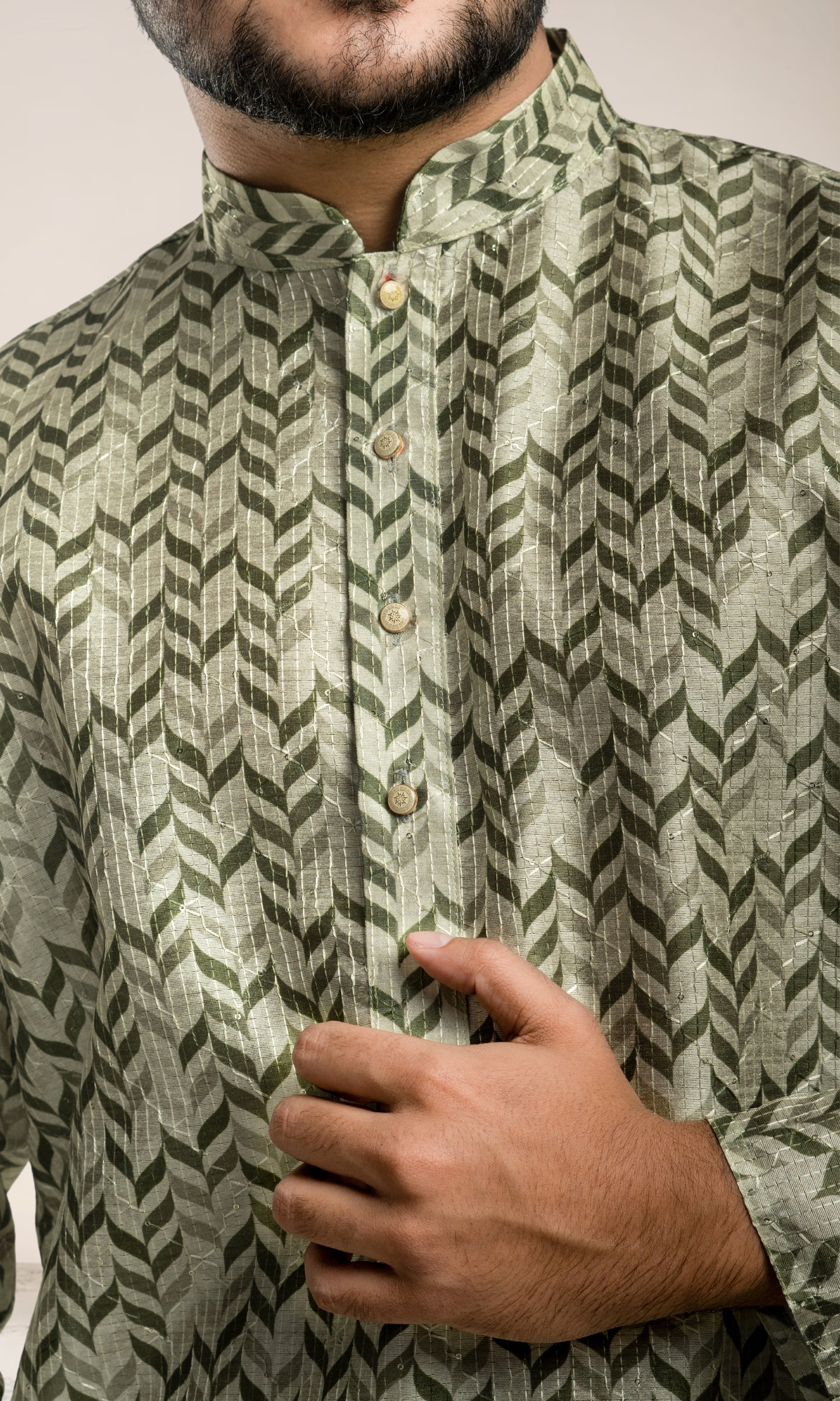 DUAL GRASS GREEN BOTANICAL LEAF PRINT KURTA WITH SEQIUNED THREADWORK