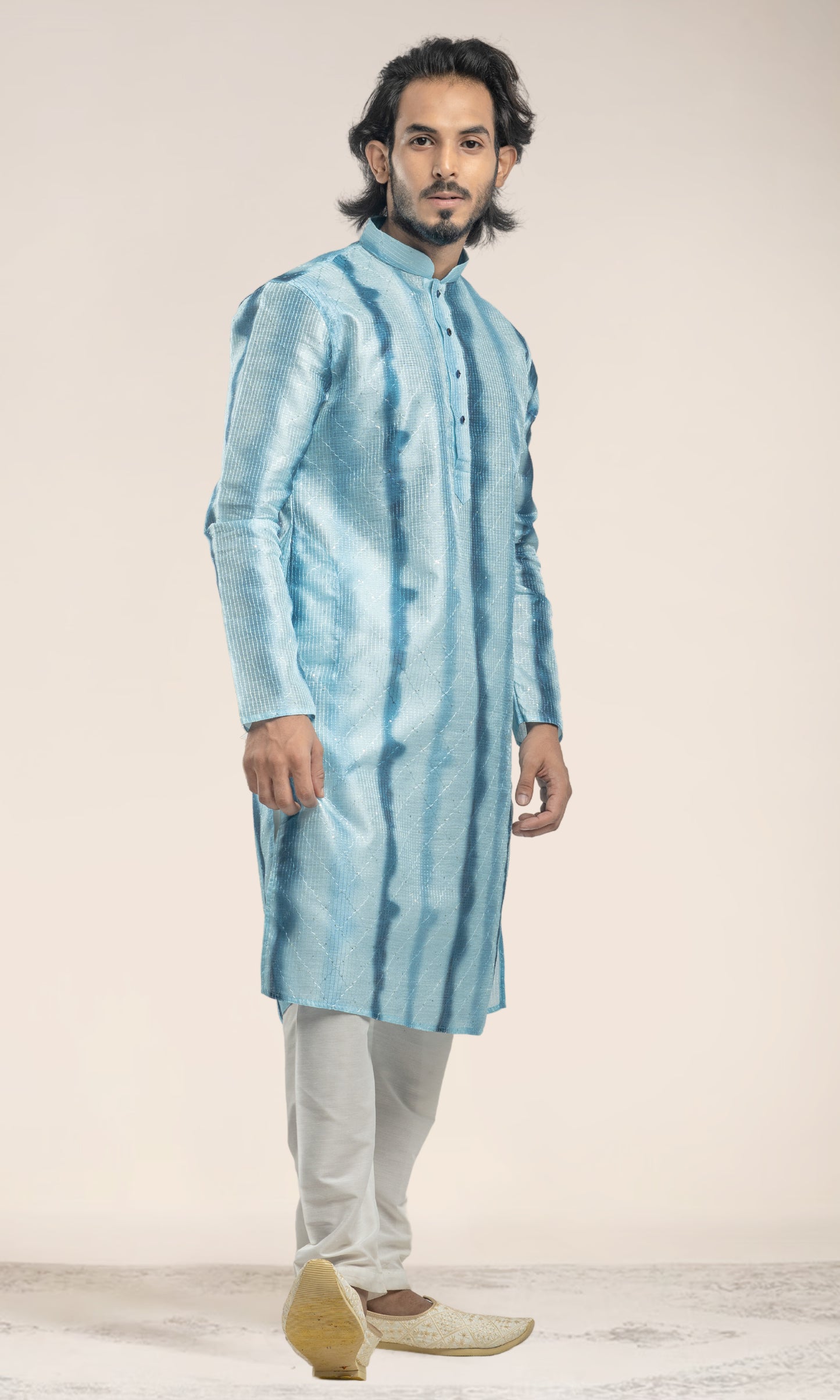 SHADED CRYSTAL WITH NAVY BLUE OMBRE INSPIRED PRINT KURTA WITH SEQIUNED THREADWORK