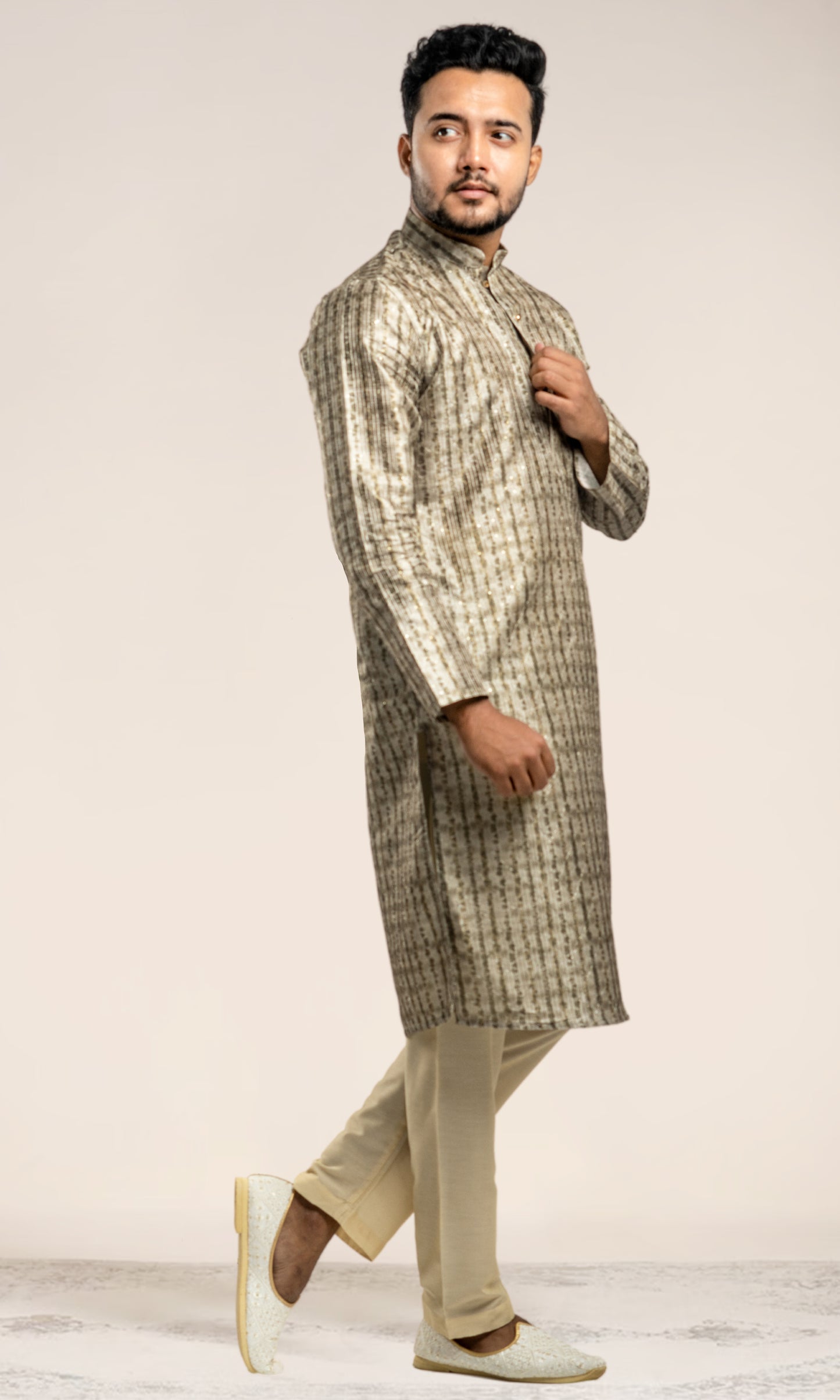 MEHENDI GREEN HARLEQUIN PRINT KURTA WITH SEQIUNED THREADWORK