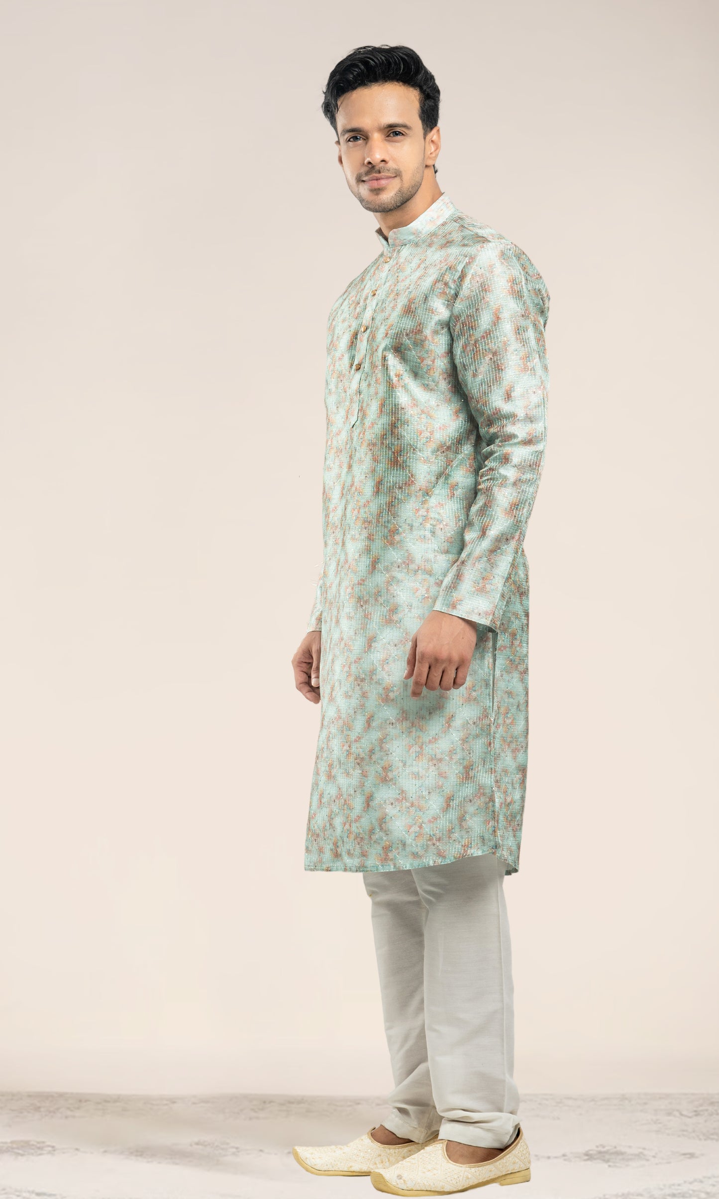 AQUAMARINE BLUE WITH MULTI COLOUED ABSTRACT PRINT KURTA WITH SEQIUNED THREADWORK